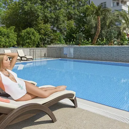 Kleopatra Life Hotell
