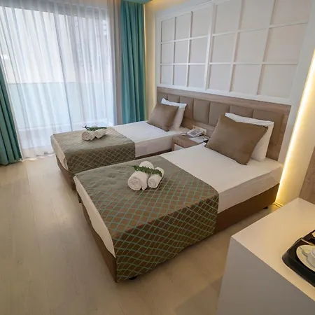 Kleopatra Life Hotell 4*