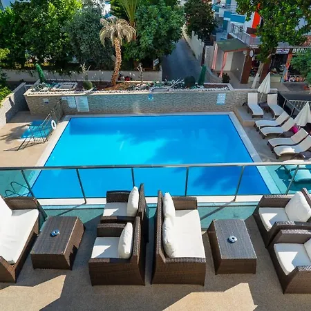 Kleopatra Life Hotell 4*